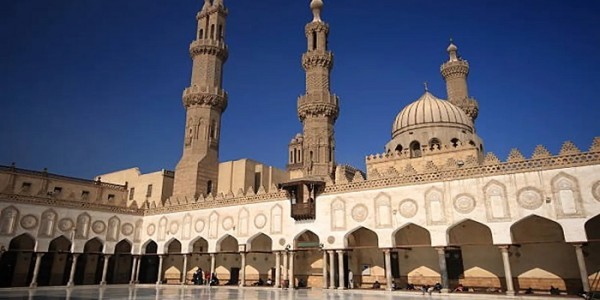 Al Azhar Kecam Serangan ke Gereja-gereja di Pakistan