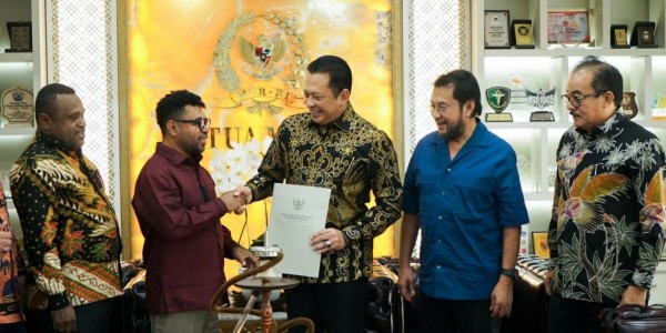 Terima Pengaduan Dugaan Penyimpangan CSR, Ketua MPR RI Bakal Kunjungi BP Tangguh Teluk Bintuni Papua Barat