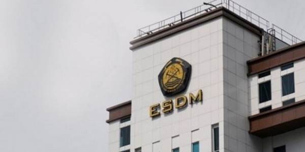 Marak Kasus Dugaan Korupsi, Jokowi Diminta Rombak Kementerian ESDM
