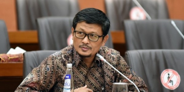 Amin Ak Minta Pemerintah Jangan Grasa Grusu Hapus Pertalite