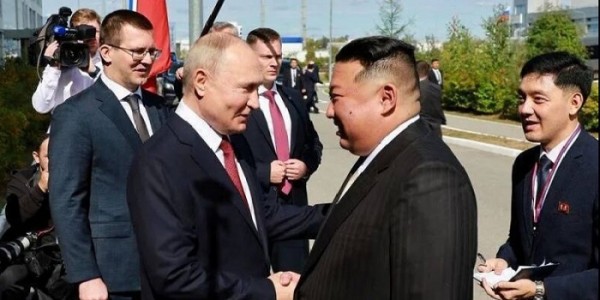 Kim Jong Un: Kami akan Selalu Mendukung 'Perang Suci' Rusia Melawan Hegemoni Barat