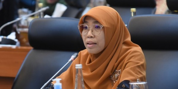 Sampaikan Pandangan F-PKS, Netty: Tolak Pengalihan Subsidi Gas Melon ke Kompor Listrik