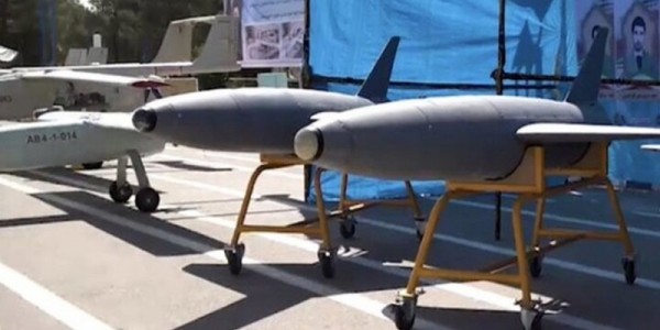 Iran Pamerkan Drone Kamikaze Arash dengan Jarak Tempuh Terjauh di Dunia