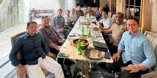 Rapat Konsolidasi, Sekjen KIM Bahas Pembentukan Tim Pemenangan dan Dinamika Kandidat Cawapres 