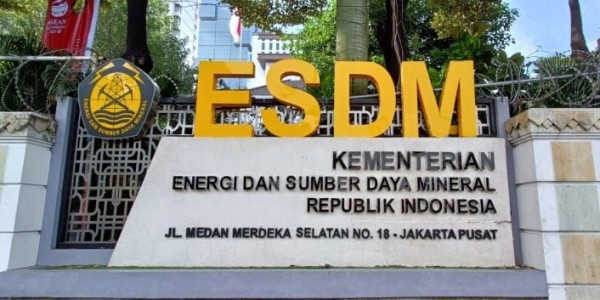 ESDM Dengar, Emak-emak Butuh Harga Pangan Murah Bukan Rice Cooker!
