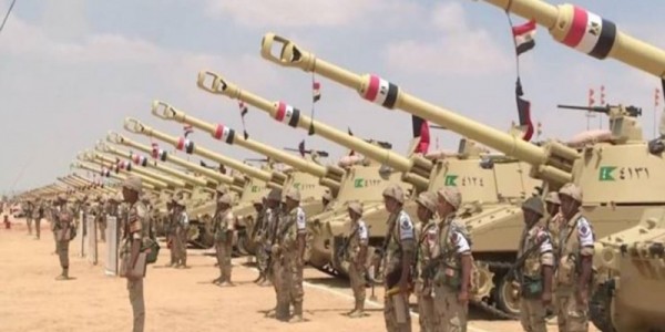 Mesir Siagakan Tank dan Kendaraan Lapis Baja di Dekat Gaza