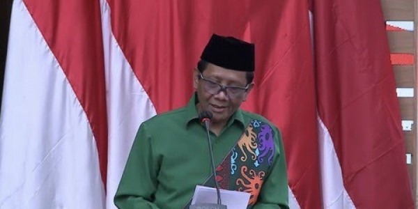 Dipilih Jadi Cawapres, Mahfud Puji Habis-habisan Sosok Ganjar Pranowo
