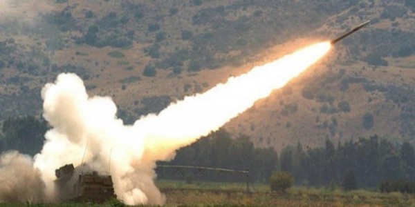 Hizbullah Tembakkan Rudal ke Distrik-distrik Israel