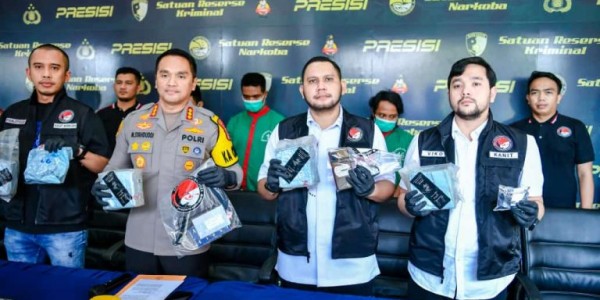 Tangkap Tiga Pengedar Narkoba Jaringan Internasional, Polisi Sita 25 Kg Sabu