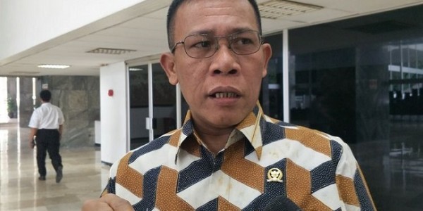 Jadi Cawapres Prabowo, Gibran Otomatis Bukan Lagi Kader PDIP