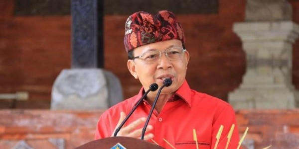 Pastikan Baliho Ganjar-Mahfud Sudah Dipasang Lagi, Koster: Hanya Digeser Sebentar