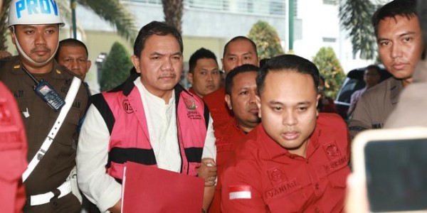 Kasus Korupsi BTS, Kejagung Tetapkan Anggota BPK Achsanul Qosasi Jadi Tersangka 