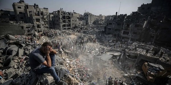 Jet Tempur Israel Gempur Rumah Dekat Sekolah di Kamp Al-Bureij,