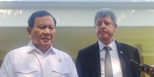 Terima Kunjungan Dubes Palestina, Prabowo Bahas Pengiriman Kapal Rumah Sakit TNI ke Palestina 