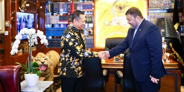 Terima Duta Besar Iran untuk Indonesia, Ketua MPR RI Sepakat Terus Perjuangkan Kemerdekaan Palestina