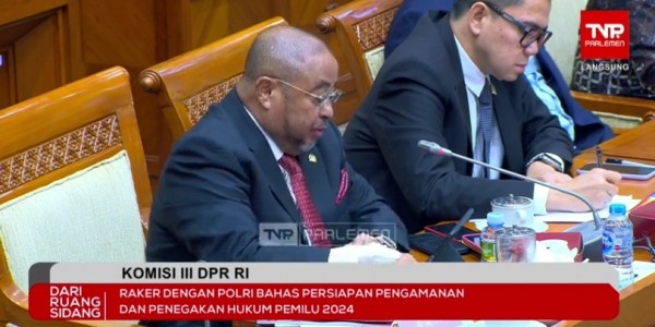 Rapat dengan Polri, DPR Pertanyakan Soal Dana Asing Masuk ke Capres-Cawapres