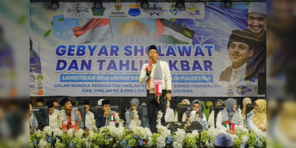 PMII Lintang Songo Unusida dan Yayasan LSF Sukses Gelar Gebyar Sholawat untuk Bantu Palestina