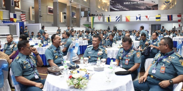 Dirijianbang Kodiklatal Hadiri FGD Strategi Pertahanan Laut Nusantara