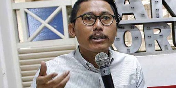 Jangan Lagi Interpelasi, DPR Harus Berani Impeachment Jokowi 
