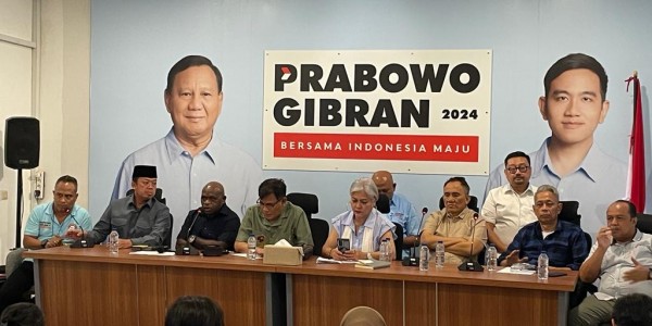 Mantan Komisioner Komnas HAM Tegaskan Tidak Ada Nama Prabowo dalam Kasus Pelanggaran HAM
