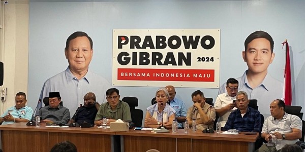 Jelang Debat Capres di KPU, TKN Prabowo-Gibran Kumpulkan Aktivis 98