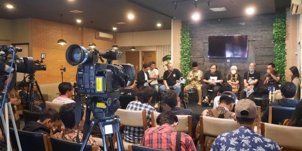Klaim Prabowo Bersih dari Pelanggaran HAM, Itu Menyesatkan!