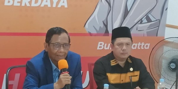Mahfud Minta Bawaslu dan KPK Usut Transaksi Janggal Selama Kampanye Pemilu
