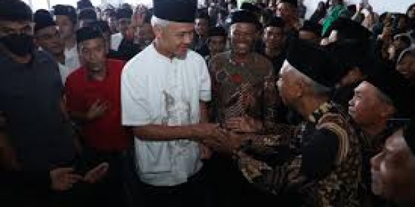 Di Magelang, Ganjar Pranowo Tegaskan Pemberdayaan Pesantren jadi Prioritas