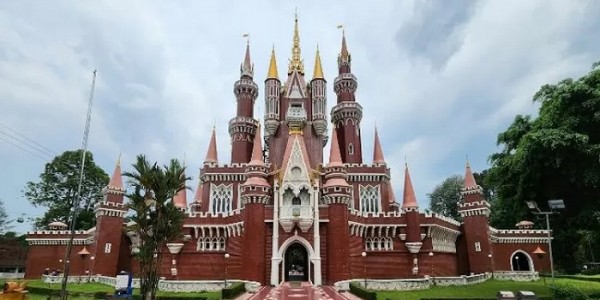 Sambut Tahun Baru, TMII Suguhkan Konser Musik Band-band Top Indonesia 12 Hari Berturut-turut 