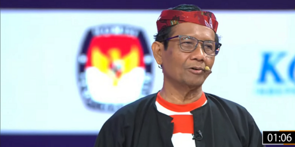 Mahfud Sebut Pinjol Jadi Problem Bagi Pembangunan Bangsa