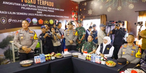Khofifah dan Forkopimda Cek Pelabuhan Tanjung Perak, Seluruh Pospam Siap Berikan Layanan Terbaik