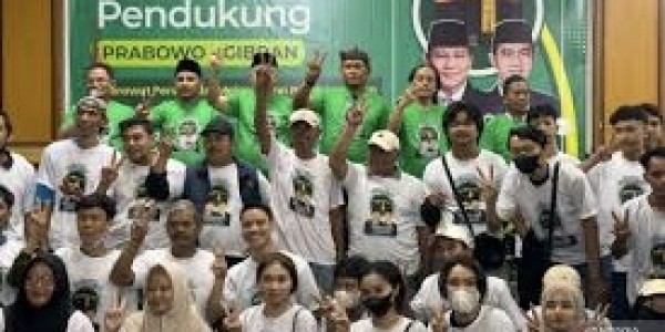 PPP akan Pecat dan Cabut Kartu Anggota Kader yang Dukung Prabowo-Gibran