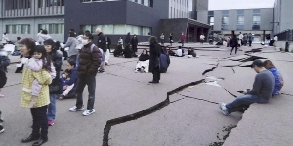 Jepang Diguncang Gempa M 7,4, Ada Peringatan Tsunami Dikeluarkan
