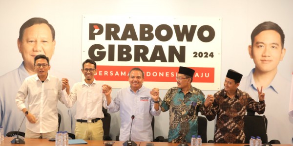 Relawan Sahabat Ganjar dan Relawan Pendukung Amin, Pindah Dukung Prabowo-Gibran