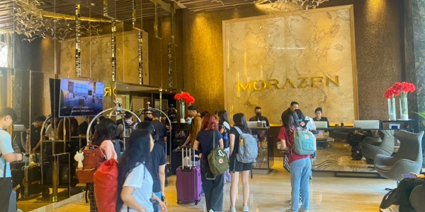 Morazen Surabaya Hotel Suguhkan Berbagai Program Unggulan untuk Menggaet Tamu