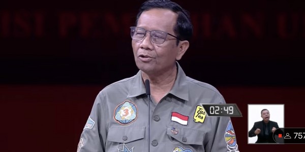 Ingatkan Soal Kerusakan Alam, Mahfud Md Kutip Surat Ar-Rum Ayat 41