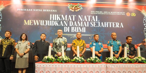 Dankodikmar Kodiklatal Hadiri Puncak Perayaan Natal Bersama TNI-Polri Wilayah Kogartap III Surabaya
