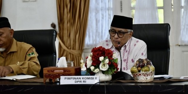 DPR Minta Penyelenggara Pemilu Segera Selesaikan Potensi Pemilih Ganda