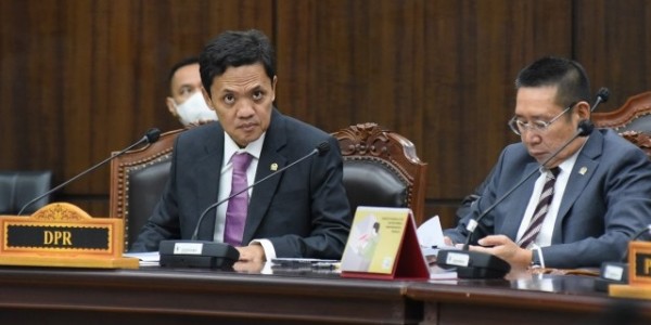 DPR Tegaskan UU KPK dan UU KUHAP Tidak Bertentangan dengan UUD 1945