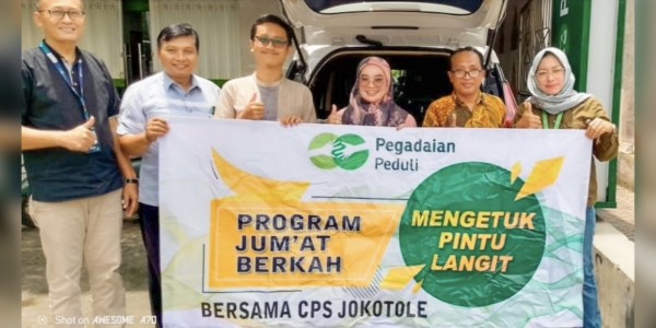 Program Jum'at Berkah Pegadaian Kanwil XII, Bagikan Ribuan Makanan Siap Saji kepada Masyarakat