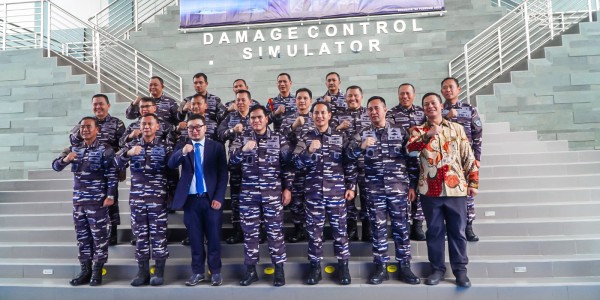 Dankodiklatal Hadiri Peresmian Damage Control Simulator Koarmada II