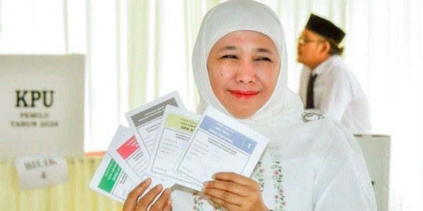 Partisipasi Warga Jatim di Pemilu 2024 Tembus 82%, Khofifah: Wujud Sukseskan Demokrasi Indonesia