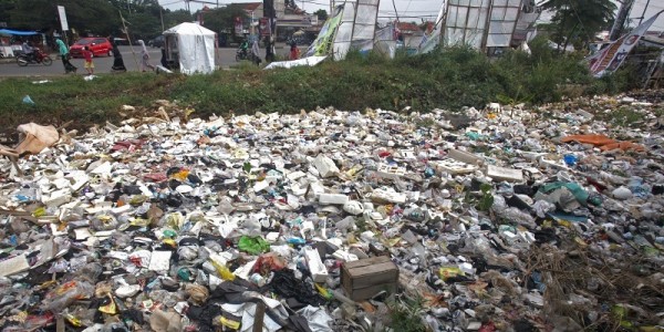 DLH DKI Bentuk Satgas Khusus Tangani Sampah Ciliwung Sepanjang Tahun