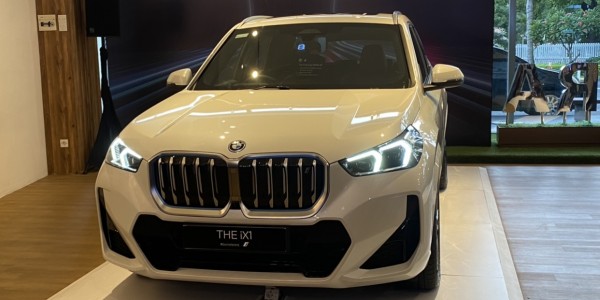 BMW iX1 eDrive20 M Sport, Mobil Listrik yang Compact, Modern dan Ramah Lingkungan
