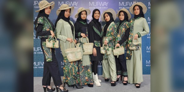 “Sekar Series, From Raya To Office” ala Tri Mutmainnah Dipamerkan di Mufway 2024