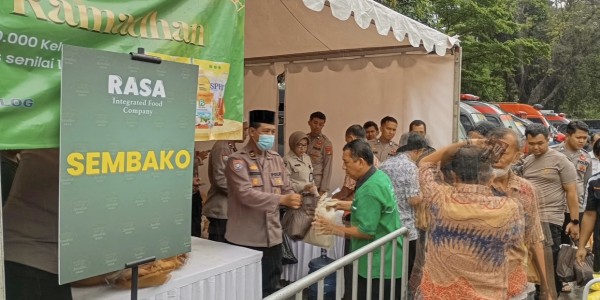 10.000 Bazar Murah Sembako Inisiasi RASA Corp, Bulog dan Polda Metro Jaya Habis
