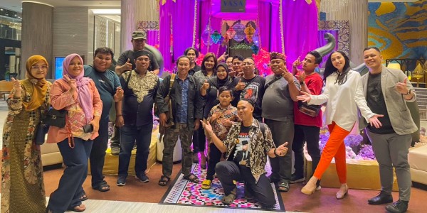 Hangatkan Suasana Kekeluargaan, Vasa Hotel Surabaya Ajak Jurnalis AWS Bukber di 209 Dining