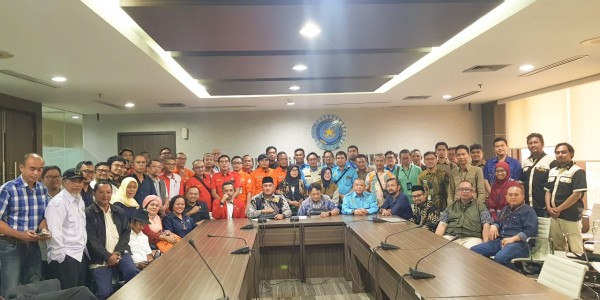 Persatukan Perjuangan Aktivis Pekerja BUMN, FSPPB Gelar FGD dengan Forkom SP BUMN