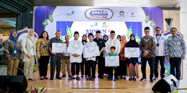 Teten Resmikan KUMKM Ramadan Fair 1445 H dan Gerakan Zakat