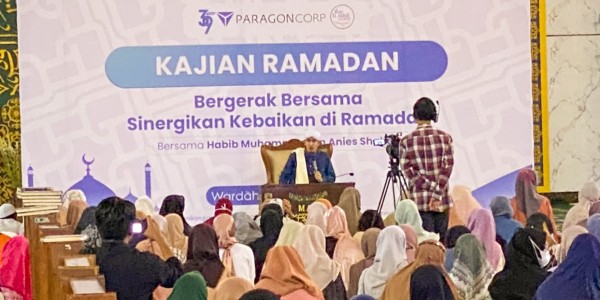 ParagonCorp Gelar Kajian ‘Teruskan Langkah Baikmu’ di Masjid Al-Akbar Surabaya